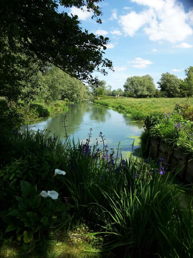 Bed and Breakfast Le Moulin De Tigny Экстерьер фото